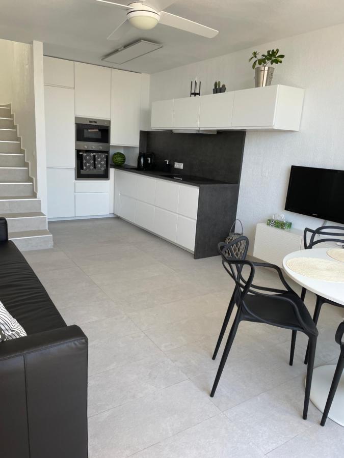 Casa Alexandra - Cosy 2Bedroom Duplex Torrevieja Luaran gambar